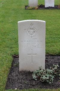 Berlin 1939-1945 War Cemetery - Buxton, Reginald Kenneth